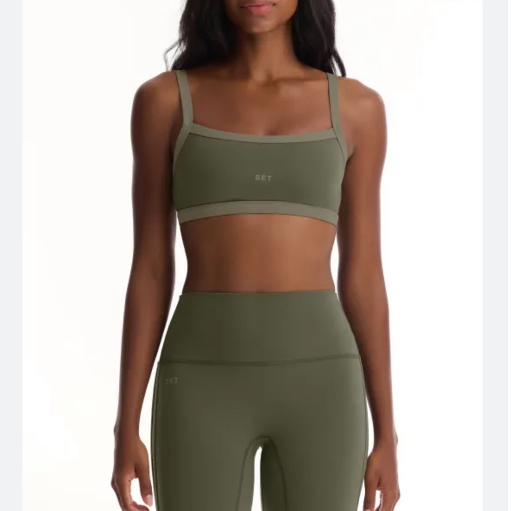 SET Active Green Luxform Scoop Sports Bra Small